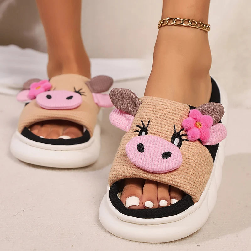 Claquettes animaux | Vachette brune en coton doux