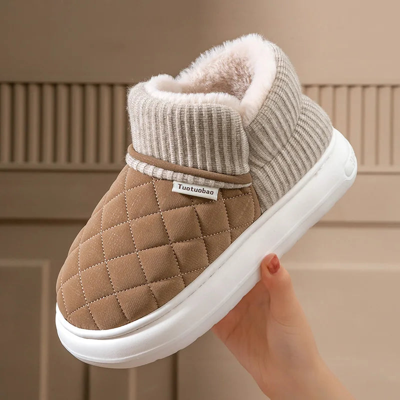 Chaussons chauds en peluche marron