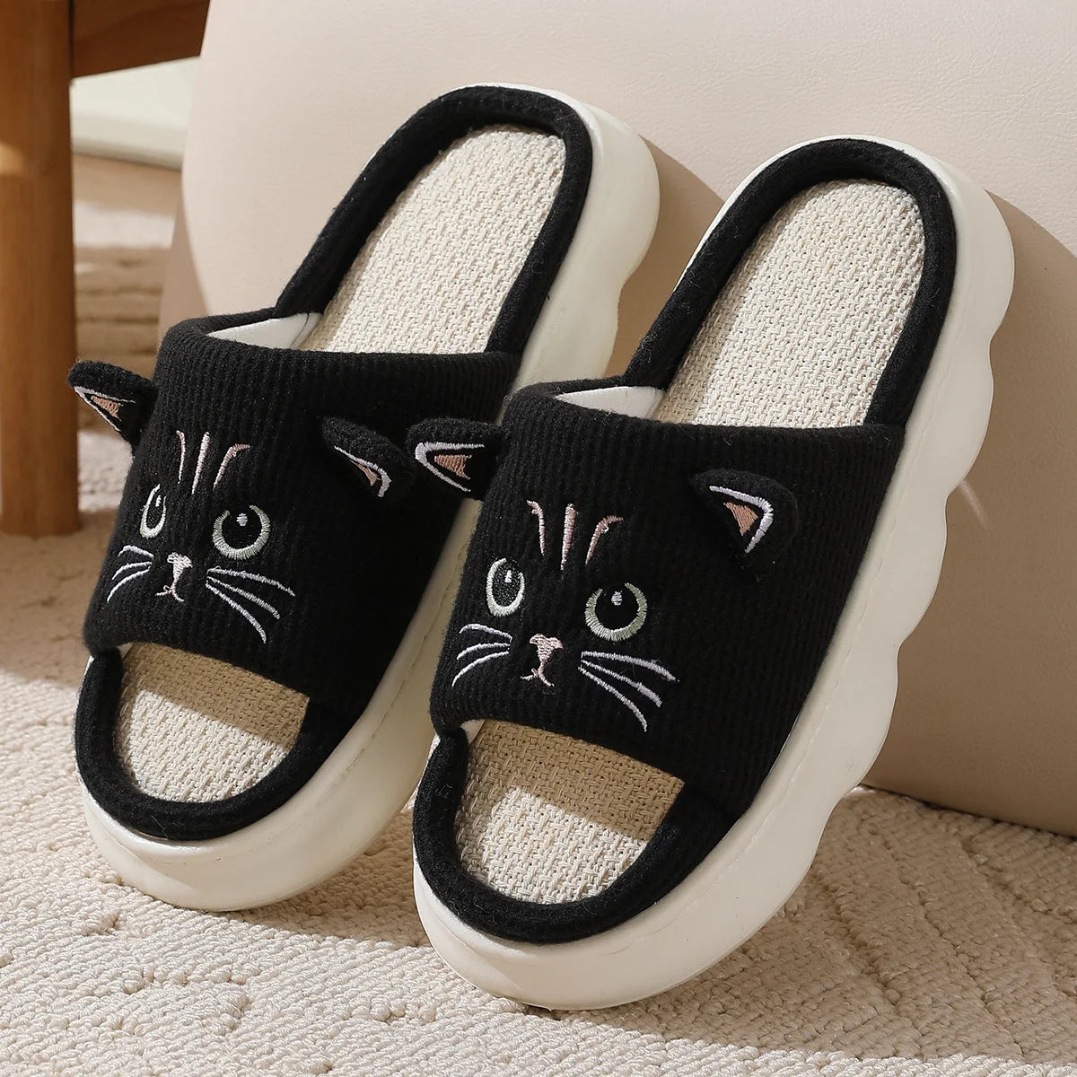 Claquettes animaux | Chat noir en coton doux