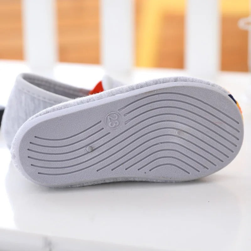 Chaussons garçon charentaises | Dinosaure gris
